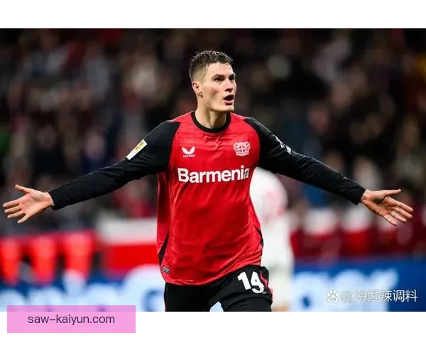 帕瓦尔传球能力惊艳赛场，帮助球队攻防转换表现亮眼