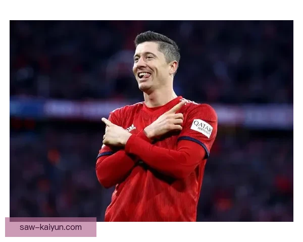 欧洲杯预选赛莱万状态回暖，继续展现卓越进球能力