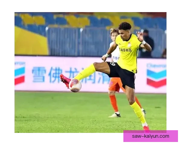 克雷桑戴帽助山东泰山取胜